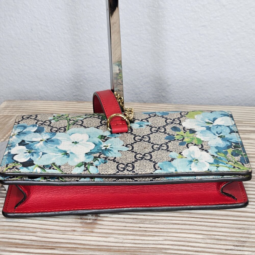 Gucci Blooms Chain Wallet - Picture 7 of 13
